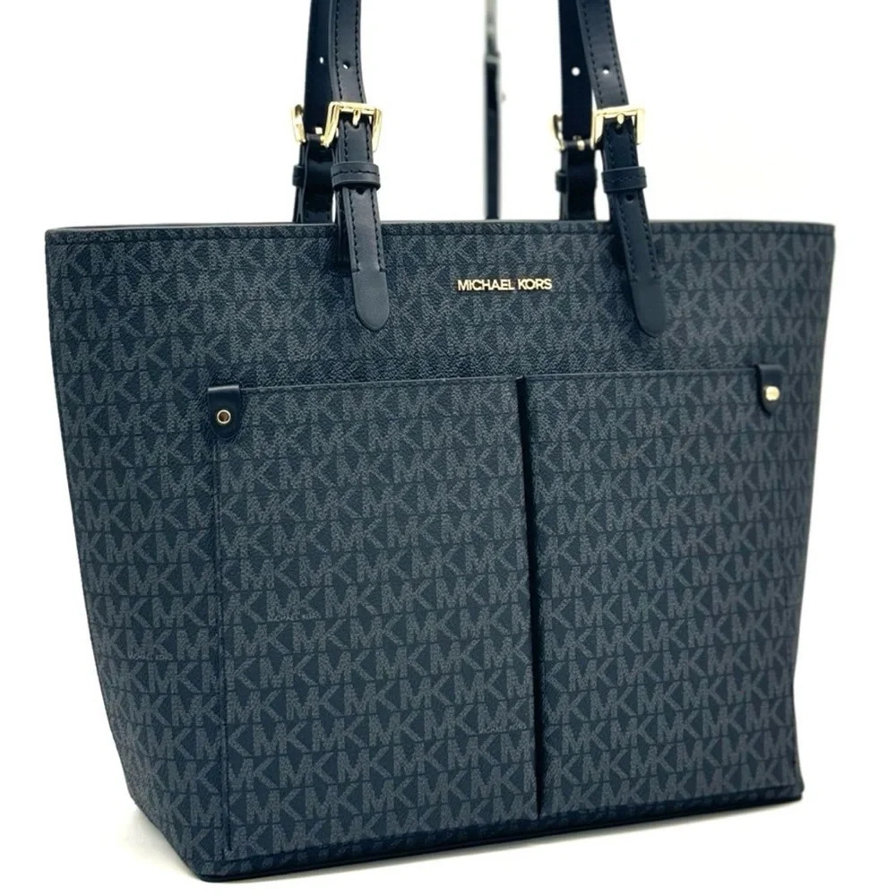 Michael Kors Jet Set Medium Pocket Tote Bag
NWT
Black Signature - Picture 4 of 10